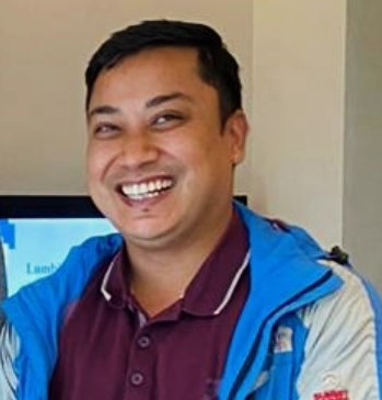  Dr. Samrat Shrestha 